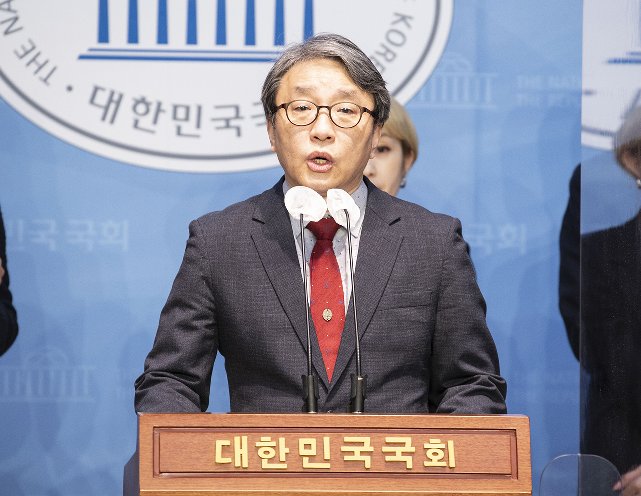 박성철 목사는 성범죄 전과 종교 성직자 재취업금지법안 제정 촉구 기자회견에 참여하는 등 사회활동도 활발하다. 사진은 지난해 3월 국회 기자회견 당시. Ⓒ 사진 = 지유석 기자